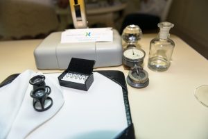 ЛАБОРАТОРИЯ ЗА АНАЛИЗ ЧИСТОТА НА ДИАМАНТИТЕ